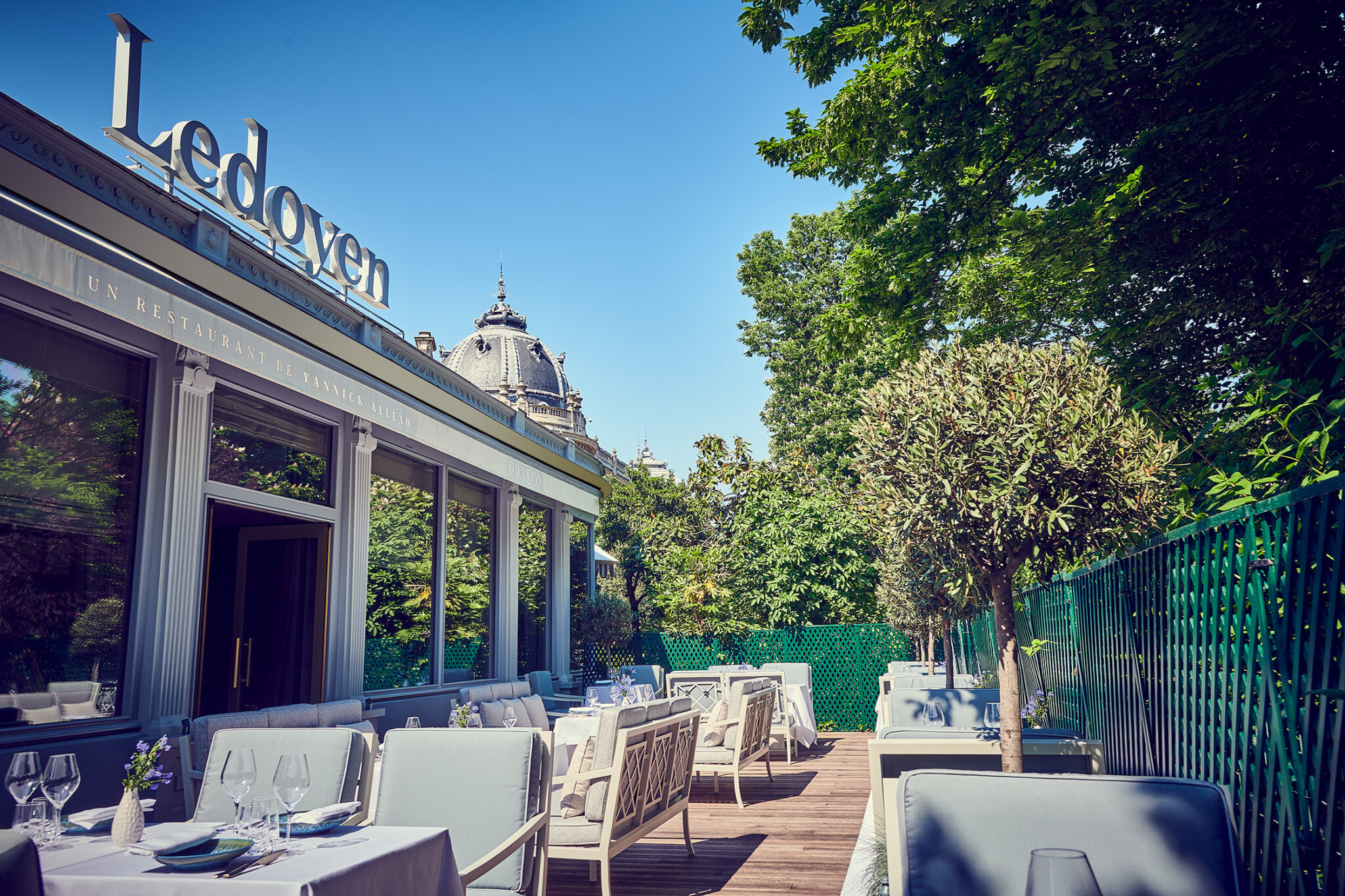 5 restaurants dans un jardin pour déjeuner au vert - Paris Select